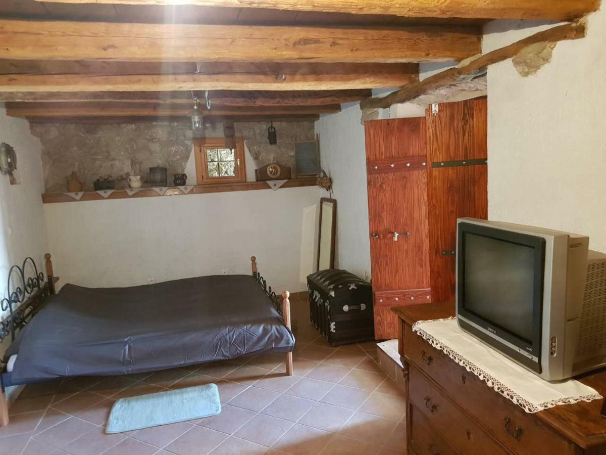 Holiday Home Banalu جادرانوفو المظهر الخارجي الصورة